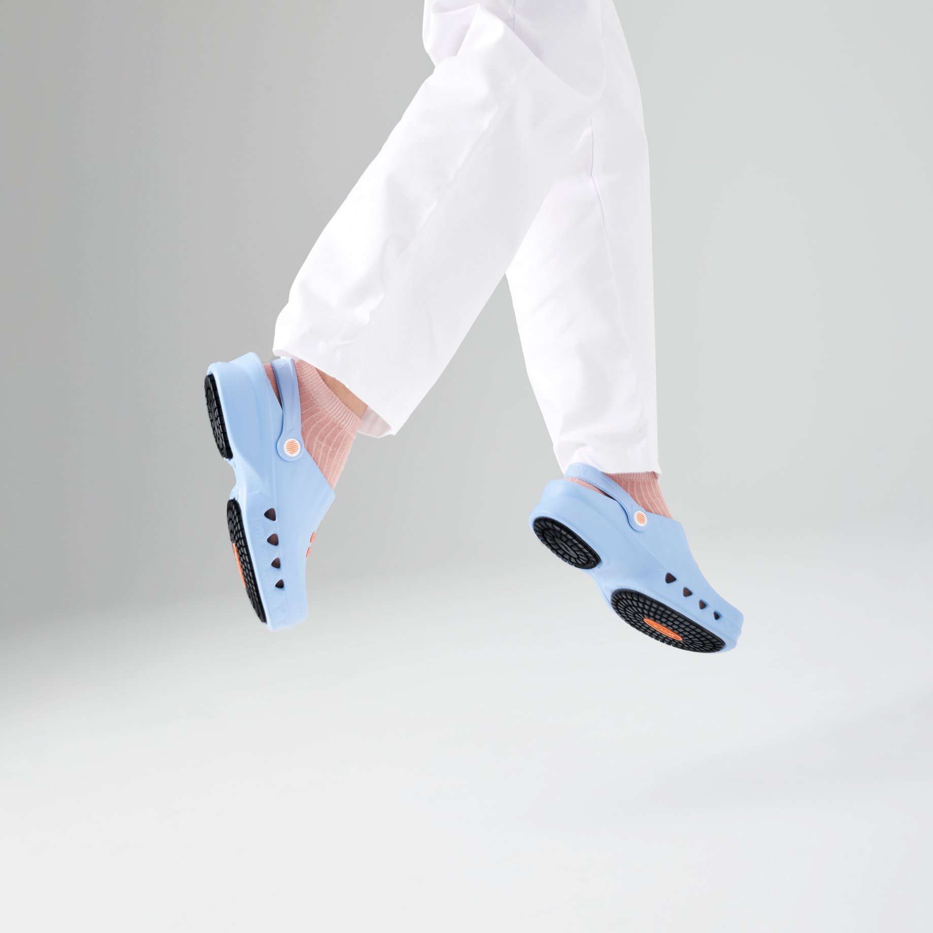 NUBE zoccoli ultra leggeri